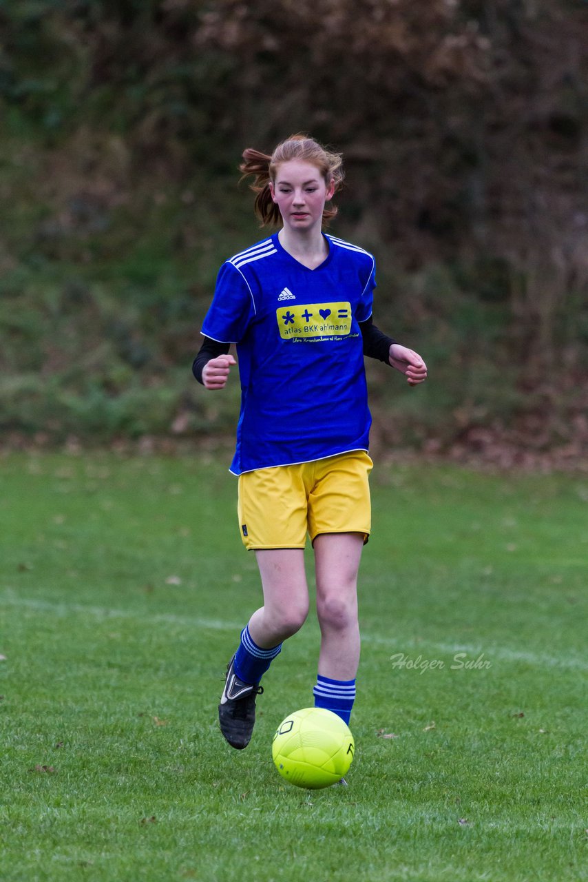 Bild 126 - B-Juniorinnen TSV Gnutz o.W. - SV Henstedt Ulzburg II : Ergebnis: ca. 5:0